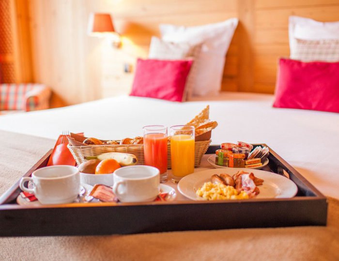 Room Service - Отель Bridge Resort / Бридж Резорт